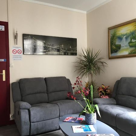 Hotel De Strasbourg 欧奈索斯博伊斯 外观 照片