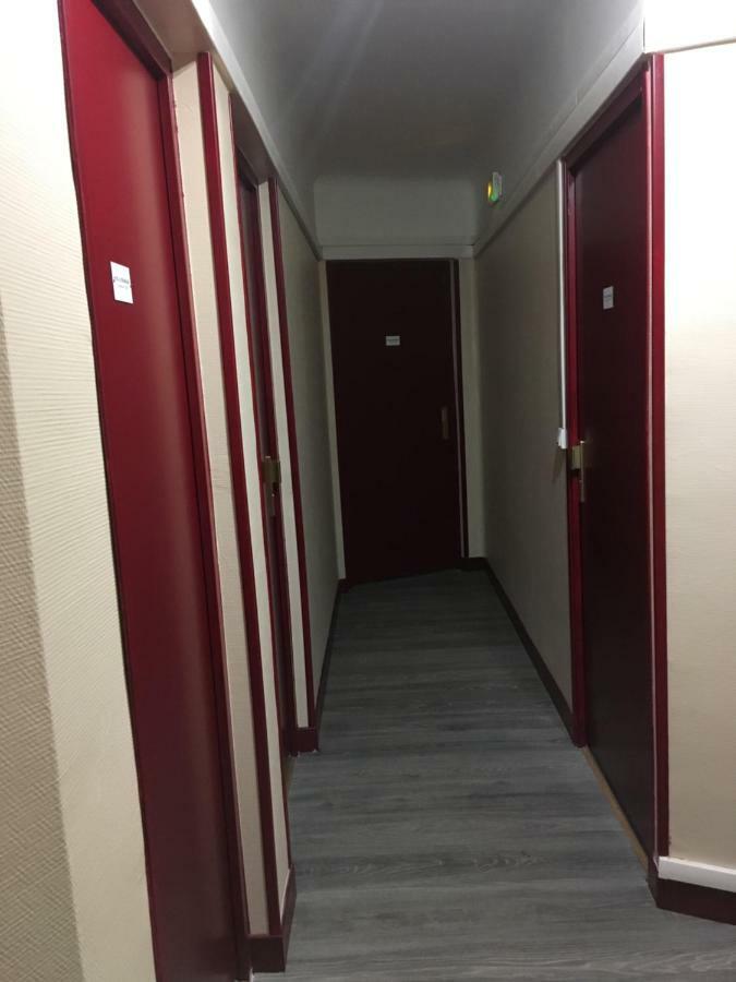 Hotel De Strasbourg 欧奈索斯博伊斯 外观 照片