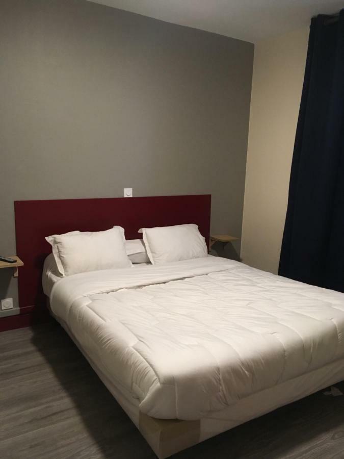Hotel De Strasbourg 欧奈索斯博伊斯 外观 照片